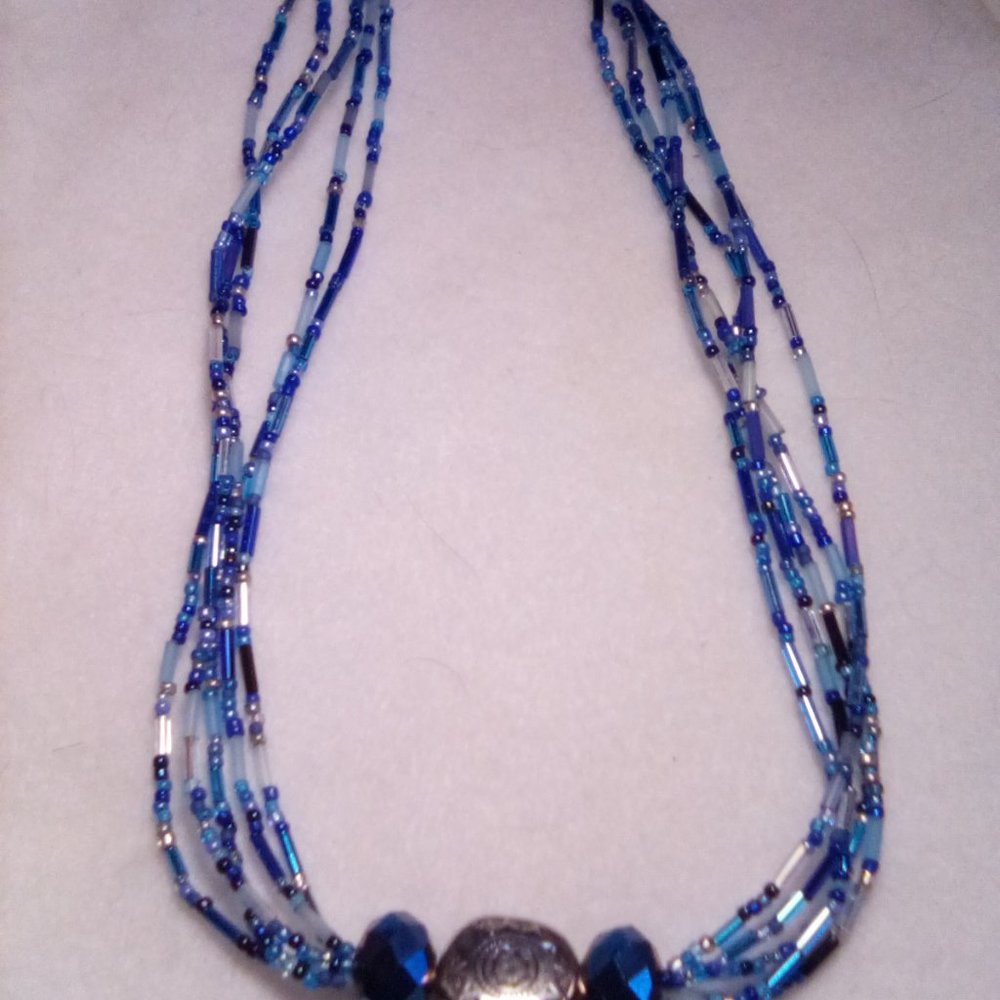 Hand Crafted 5 Strand multi blue beaded necklace - Picture 2 of 5